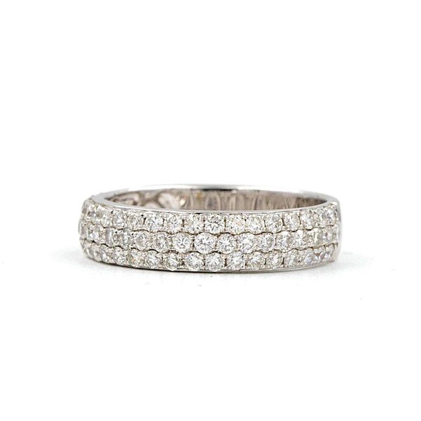 diamond pavée wedding band 14k white gold 4.5 mm width 3 rows of diamonds