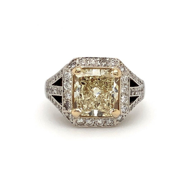 fancy light yellow radiant cut and white diamond engagement ring 18k yellow and white gold 3.89 ctw