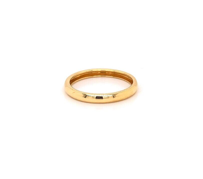 classic stackable wedding band 18k yellow gold 1.5mm